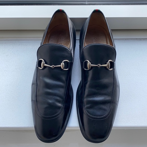 Gucci Men’s Black Leather Horsebit Loafer with Signature Gucci Stripes at Ankle main image 2